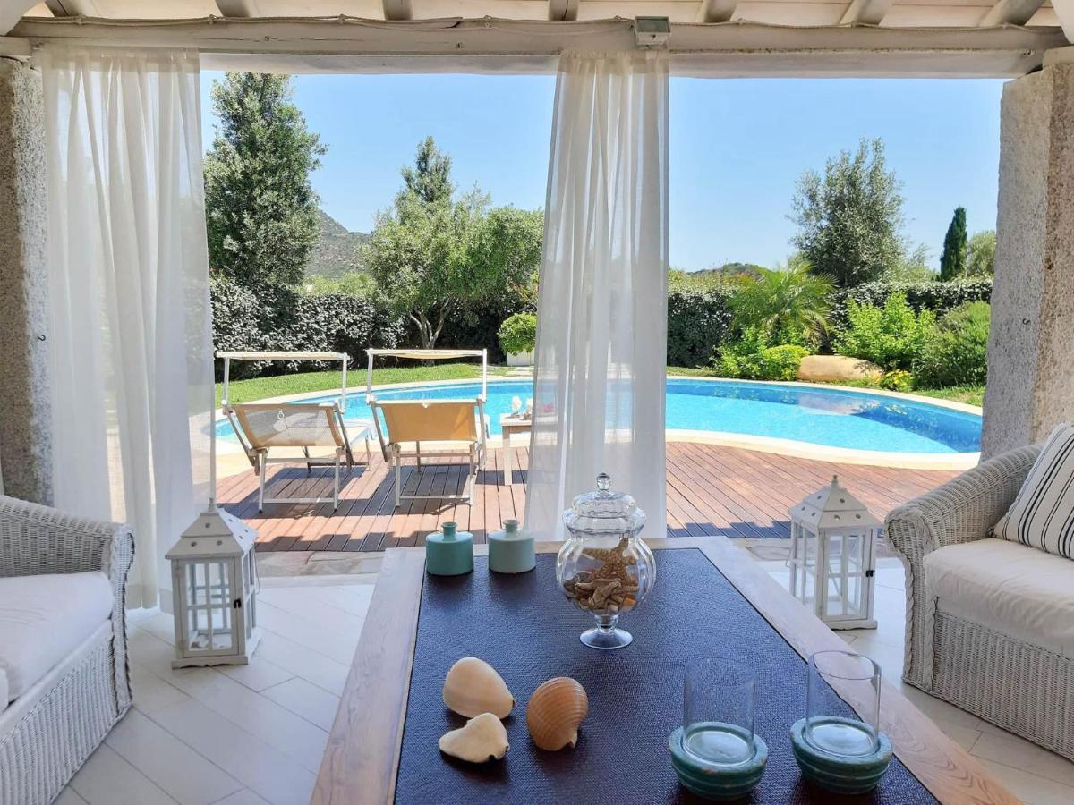 Villa Bougainvillea Con Piscina E Giardino Privato A Pochi Passi Dal Mare Castiadas Exteriör bild