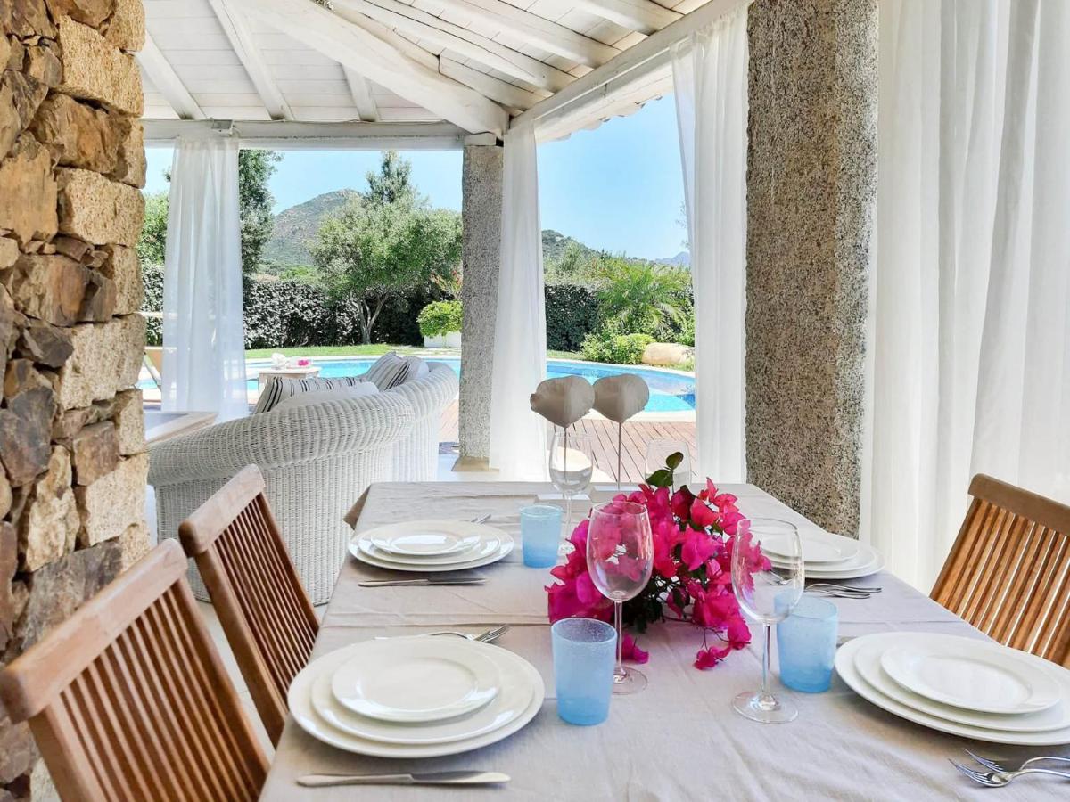Villa Bougainvillea Con Piscina E Giardino Privato A Pochi Passi Dal Mare Castiadas Exteriör bild