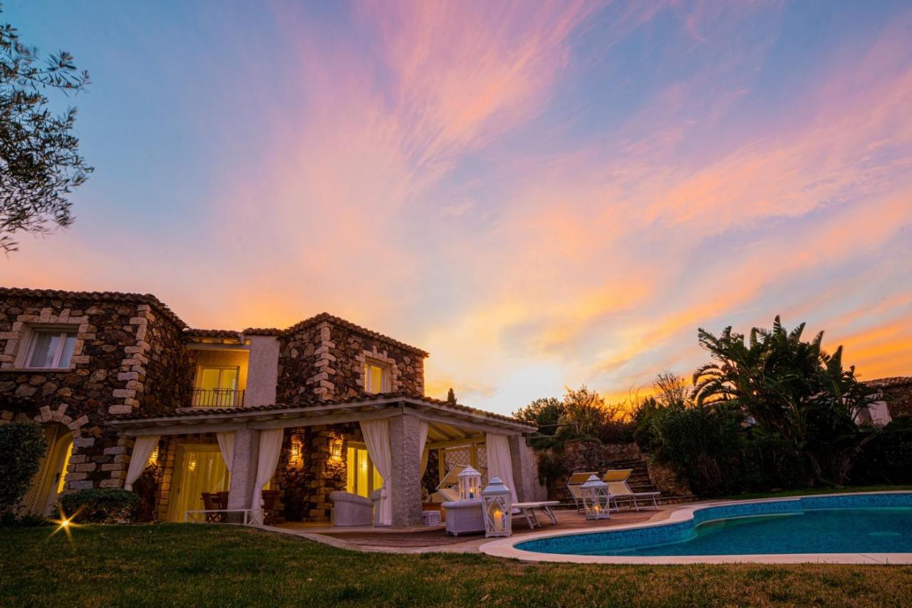 Villa Bougainvillea Con Piscina E Giardino Privato A Pochi Passi Dal Mare Castiadas Exteriör bild
