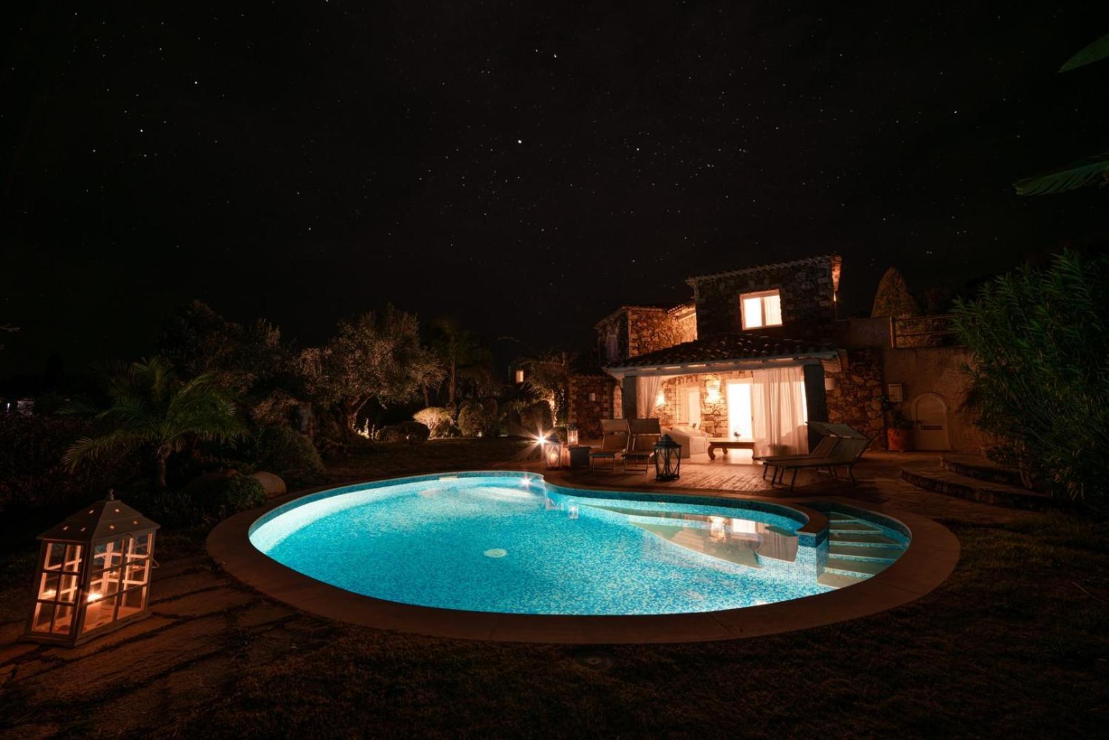 Villa Bougainvillea Con Piscina E Giardino Privato A Pochi Passi Dal Mare Castiadas Exteriör bild