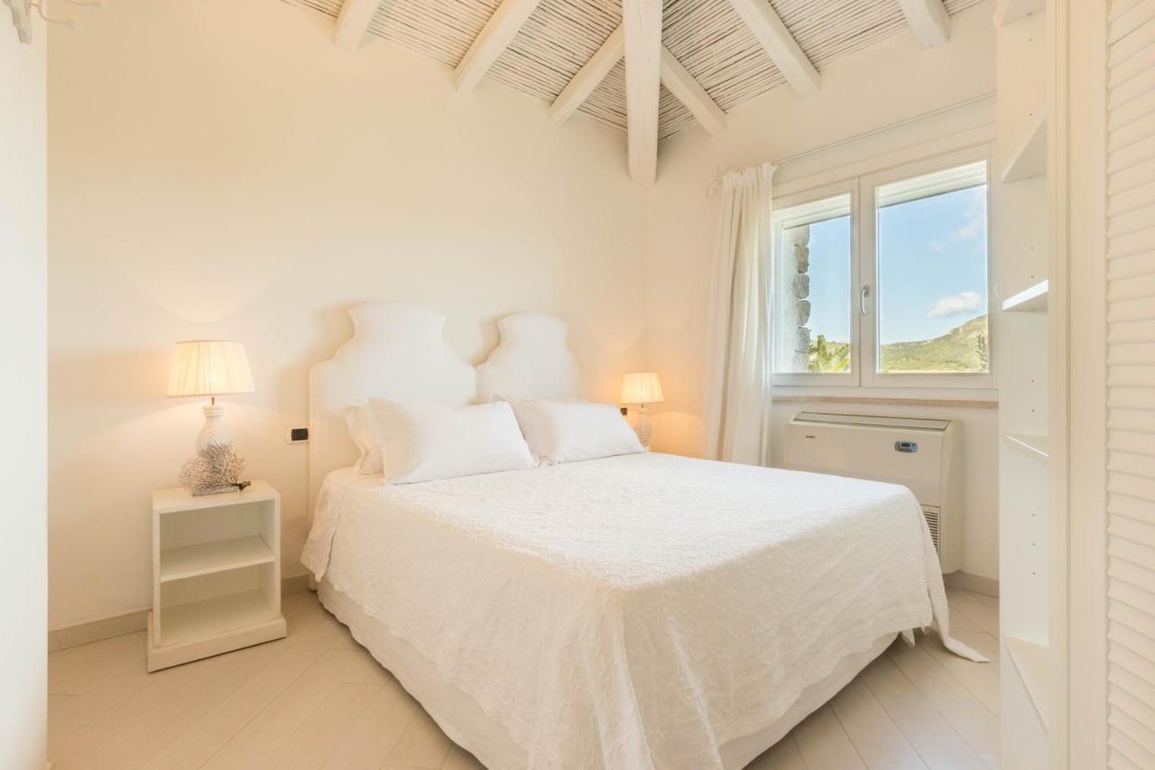 Villa Bougainvillea Con Piscina E Giardino Privato A Pochi Passi Dal Mare Castiadas Exteriör bild